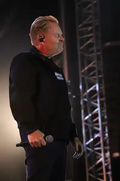 20250829_210901_AvB